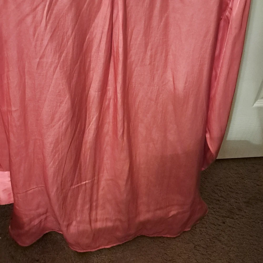 Old Navy Women's button down Blouse NWOT